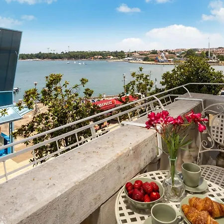 Romeo And Juliet With Balcony And Sea View Porec