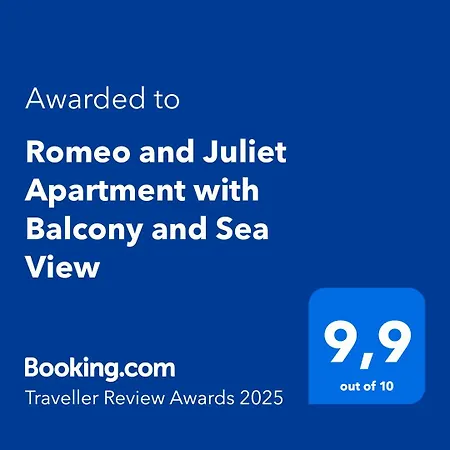 アパート Romeo And Juliet With Balcony And Sea View ポレッチ