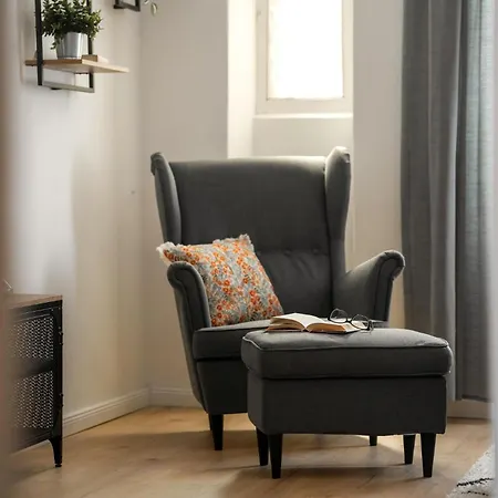 Romeo And Juliet With Balcony And Sea View Apartmán