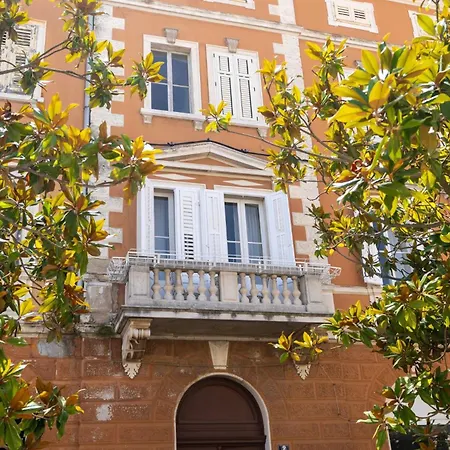 Apartament Romeo And Juliet With Balcony And Sea View Poreč